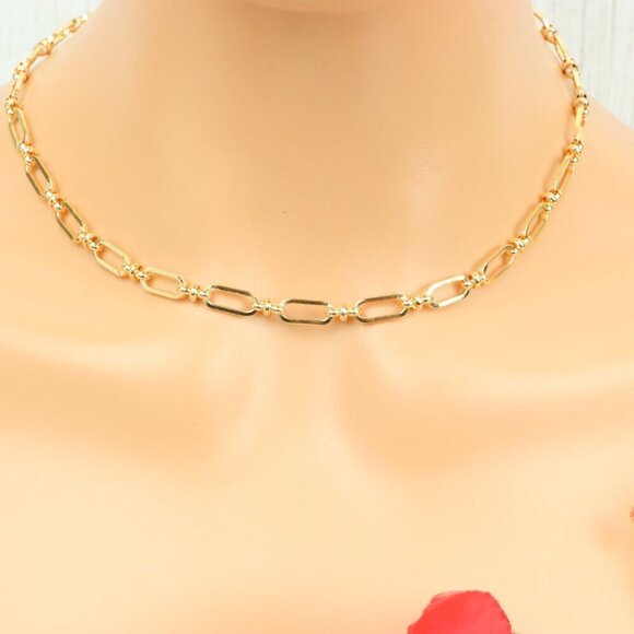 "Minimalist & Elegant Necklace Chain – Perfect for Women & Girls | UNVRC1543 - Picture 8 of 10